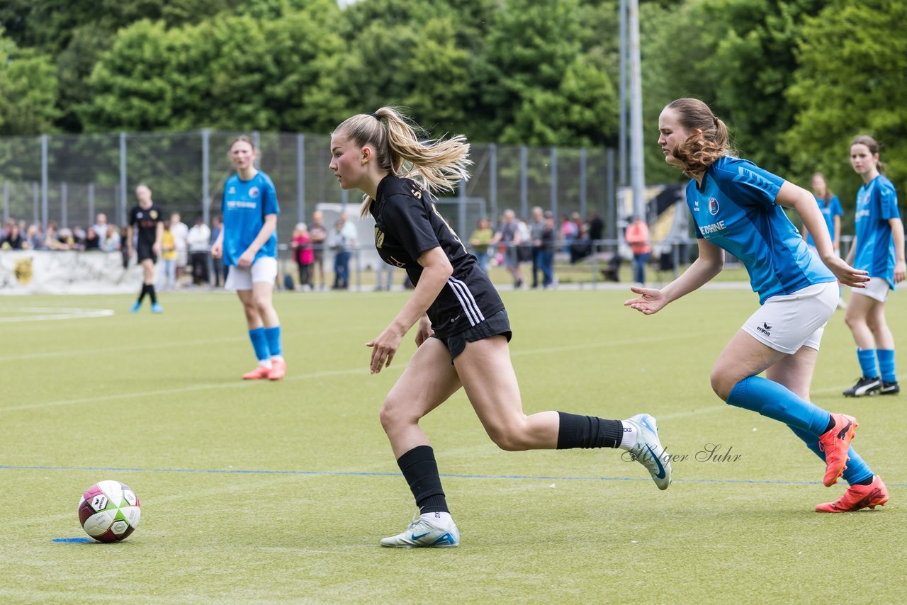 Bild 140 - wBJ SC Condor - VfL Pinneberg : Ergebnis: 3:2